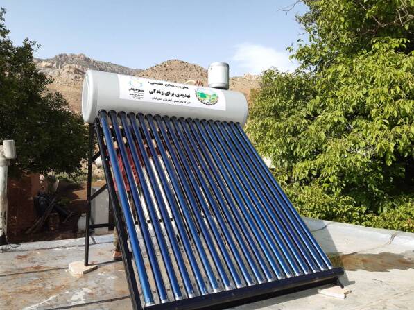 آبگرمکن خورشیدی لوله خلاء 200 لیتری - سال 1399 - گیلان